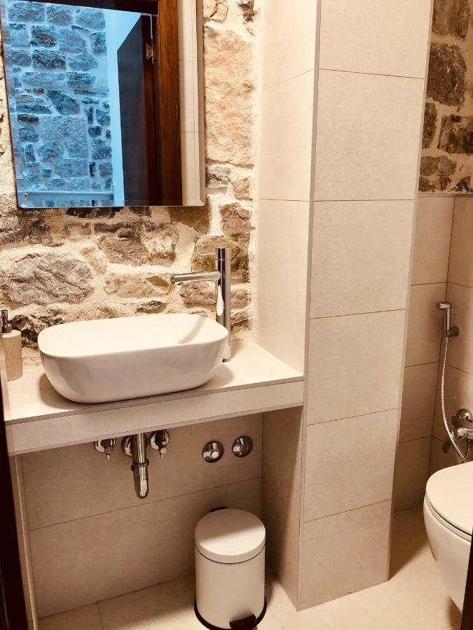 Guesthouse Giraffe Donja Lastva Exterior foto