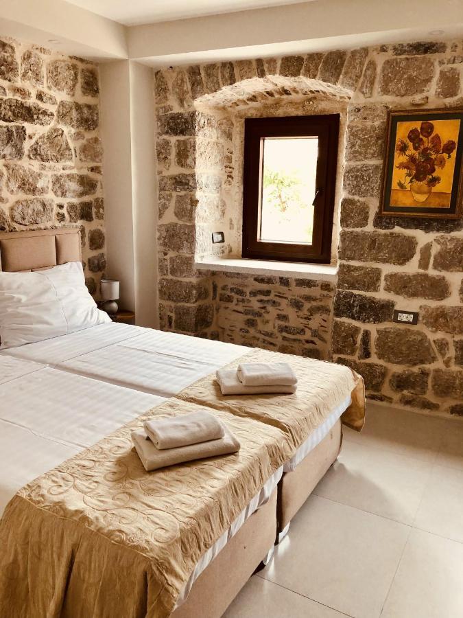 Guesthouse Giraffe Donja Lastva Exterior foto